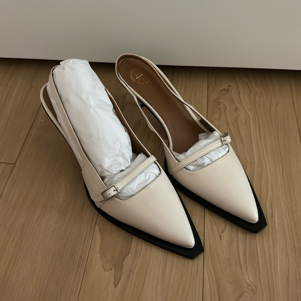 MIRA LINEN NAPPA SLINGBACKS
